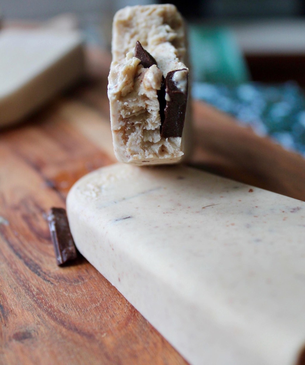 Let’s turn some smoothies into&nbsp;popsicles.