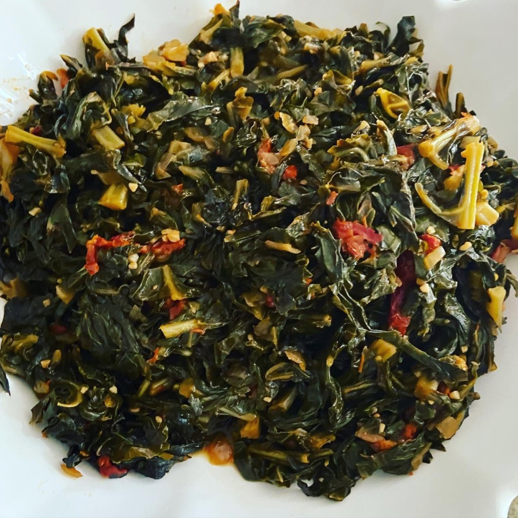 Vegan Spicy Collard Greens with Sundried Tomatoes and Vegan Black Eyed&nbsp;Peas