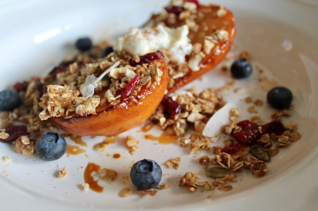 Caramelized  Pears with homemade Granola and Mascarpone&nbsp;Cheese